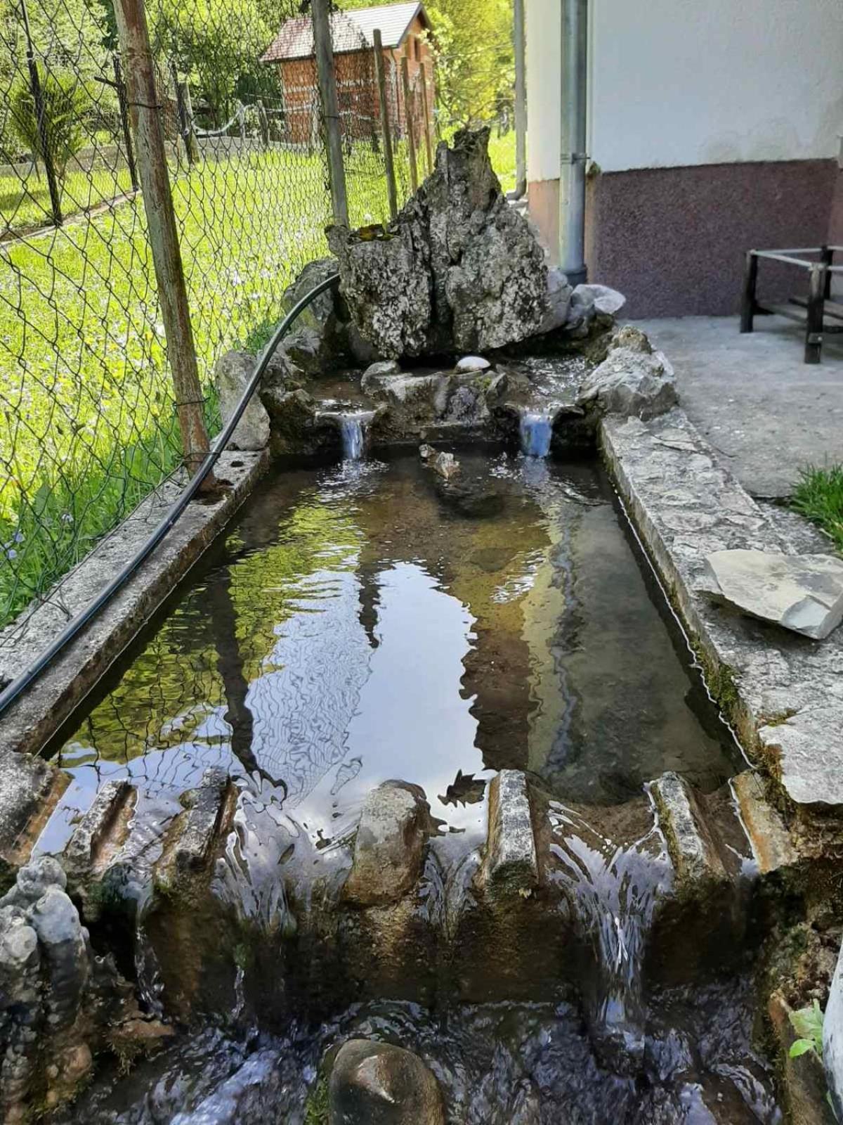Villa Domacinstvo Ubovic Sipovo Exterior foto